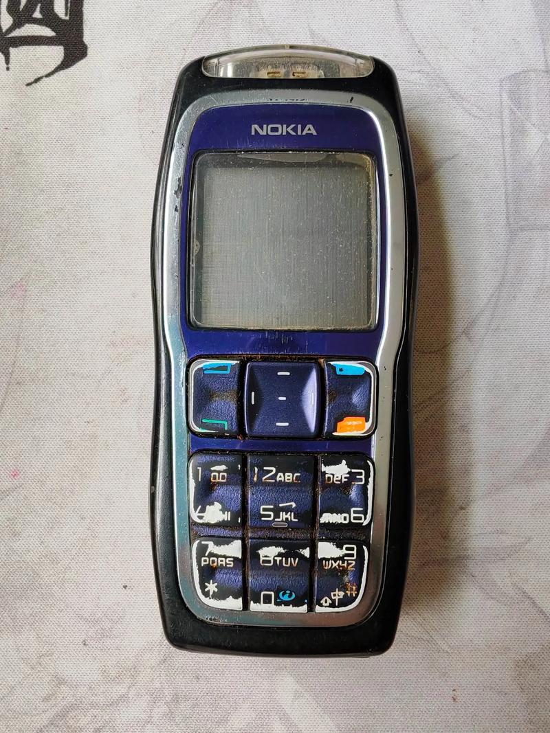 诺基亚32104G信号强度测试（诺基亚信号最强功能手机型号）