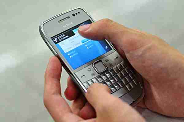 诺基亚E71vsE63商务对决（诺基亚e71与e63）