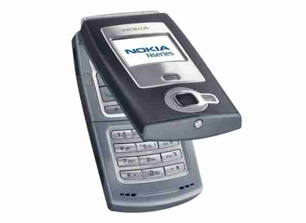 诺基亚翻盖机双屏设计（诺基亚翻盖手机是什么型号）